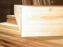 犬小屋用のデッキです。小屋に接続してつかいます。ワンちゃんも汚れ... 犬小屋用デッキ組立て